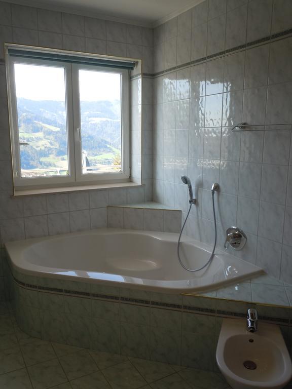 Ferienwohnung Nebenhaus - Haus Heigl St. Johann im Pongau Zimmer foto