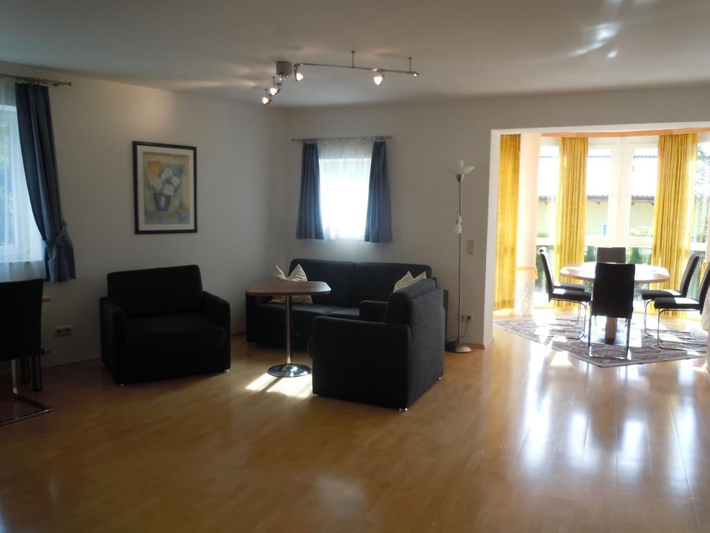 Ferienwohnung Nebenhaus - Haus Heigl St. Johann im Pongau Zimmer foto